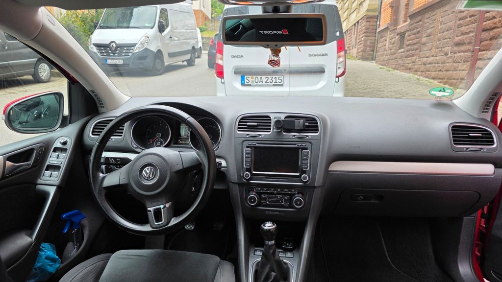 VW Golf 148.000 km 5.250 &euro; Stuttgart 70178