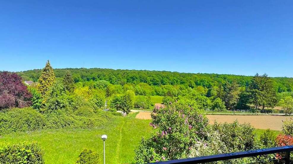 Haus zum Kaufen in Stuttgart 1.150.000 € 202 m²