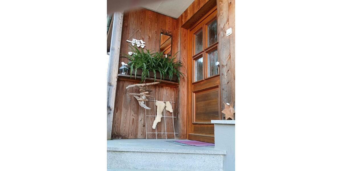 Doppelhaushälfte Neckartenzlingen - 3 Zimmer, 63 m&sup2;, 135.000&euro; | Angebot:26223036