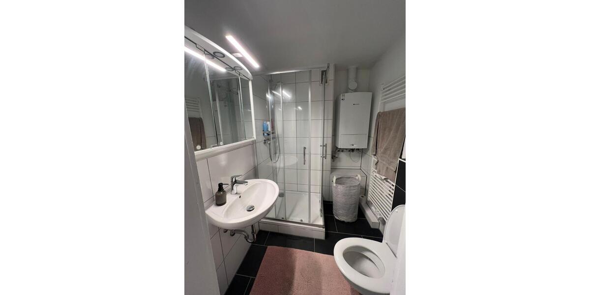 Dachgeschoßwohnung Pforzheim - 2 Zimmer, 53 m&sup2;, 630&euro; | Angebot:27611793