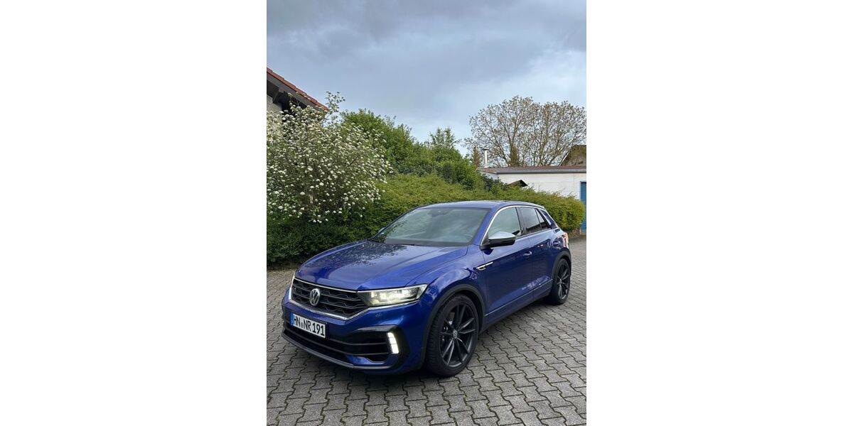 VW T-Roc 106.000 km 22.900 &euro; Stuttgart 70184
