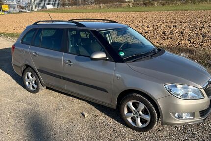 Skoda Fabia 124.900 km 4.800 &euro; Esslingen 73732