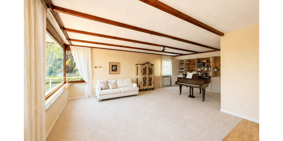 Einfamilienhaus Sindelfingen Ost - 8 Zimmer, 370 m&sup2;, 875.000&euro; | Angebot:26657144