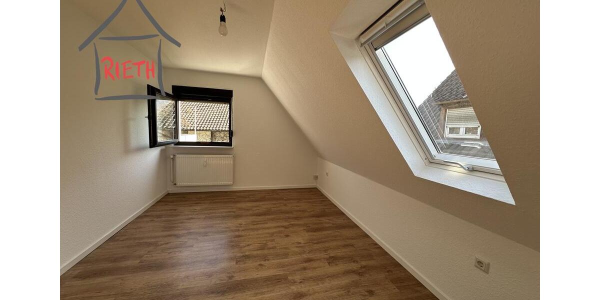 Dachgeschoßwohnung Remseck am Neckar - 3 Zimmer, 60 m&sup2;, 700&euro; | Angebot:25839320