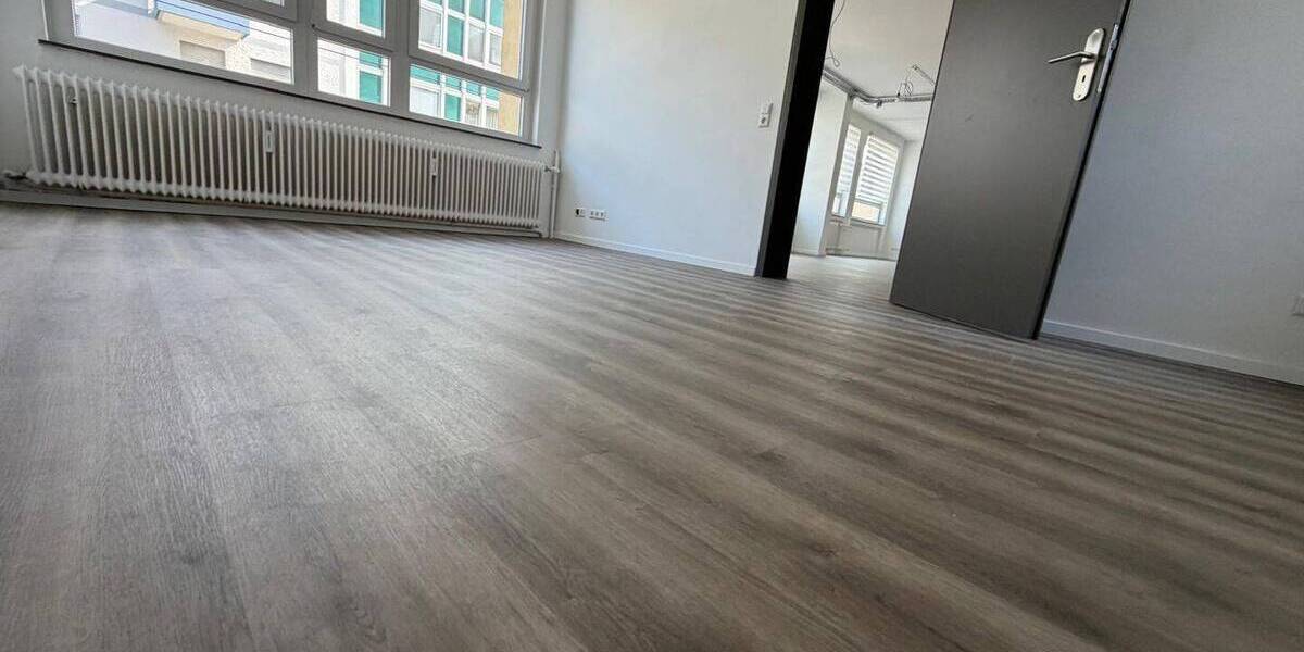 Gewerbeobjekt Stuttgart Ost - 3 Zimmer, 1.800&euro; | Angebot:26472842