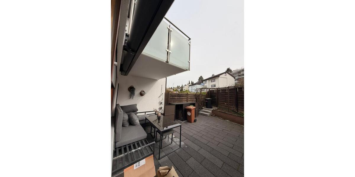 Reihenhaus Stuttgart Hedelfingen - 7 Zimmer, 125 m&sup2;, 630.000&euro; | Angebot:27546673