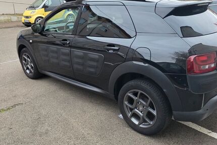 Citroen C4 Cactus 210.000 km 5.700 € Stuttgart 70437
