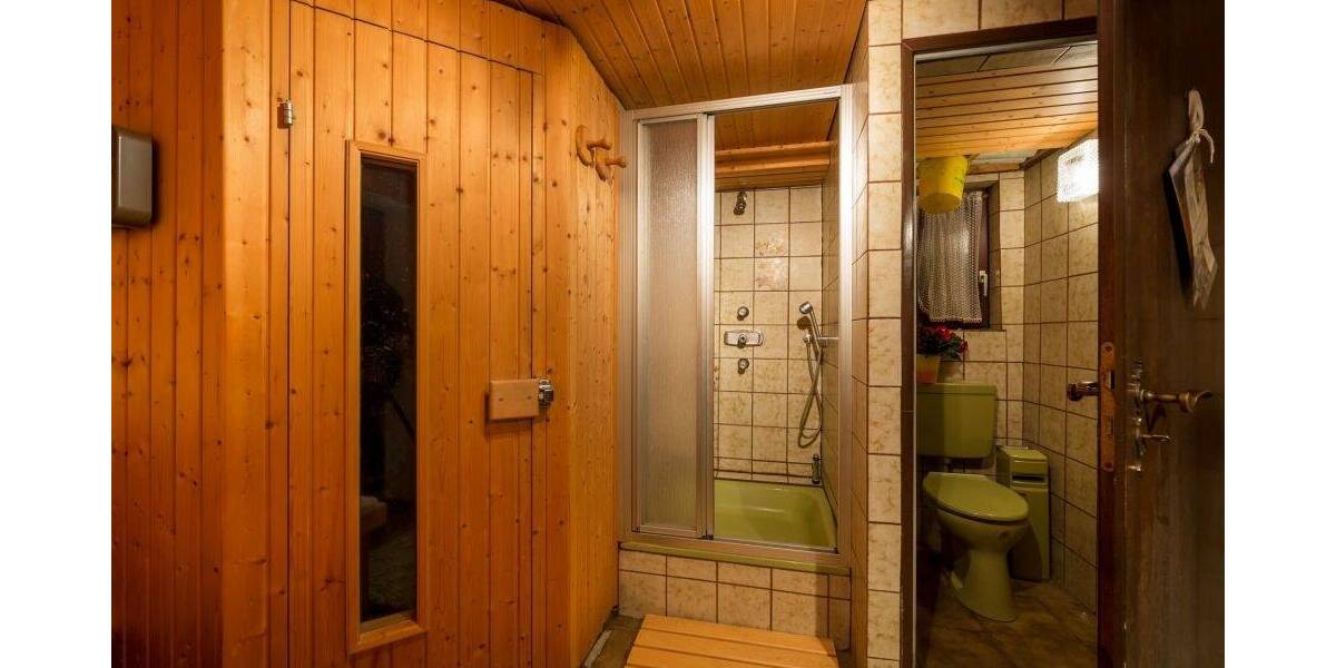 Einfamilienhaus Pforzheim Würm - 6 Zimmer, 165 m&sup2;, 475.000&euro; | Angebot:23562143