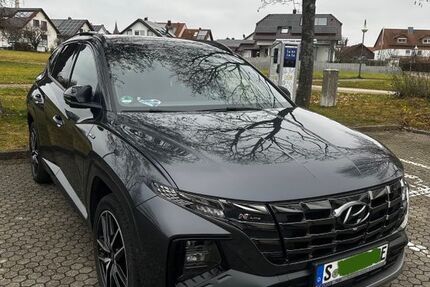 Hyundai TUCSON 57.000 km 30.900 &euro; Neustetten 72149