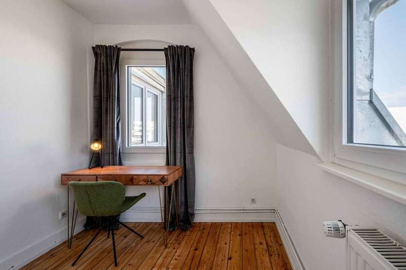 WG-Zimmer in Stuttgart 605 € 23 m² zimmer