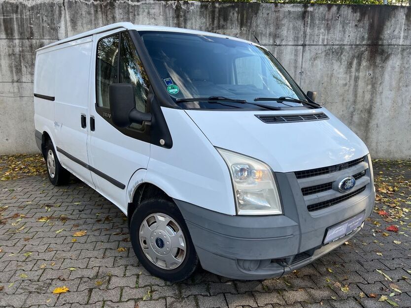Ford Transit 132.015 km 5.490 € Stuttgart 70378