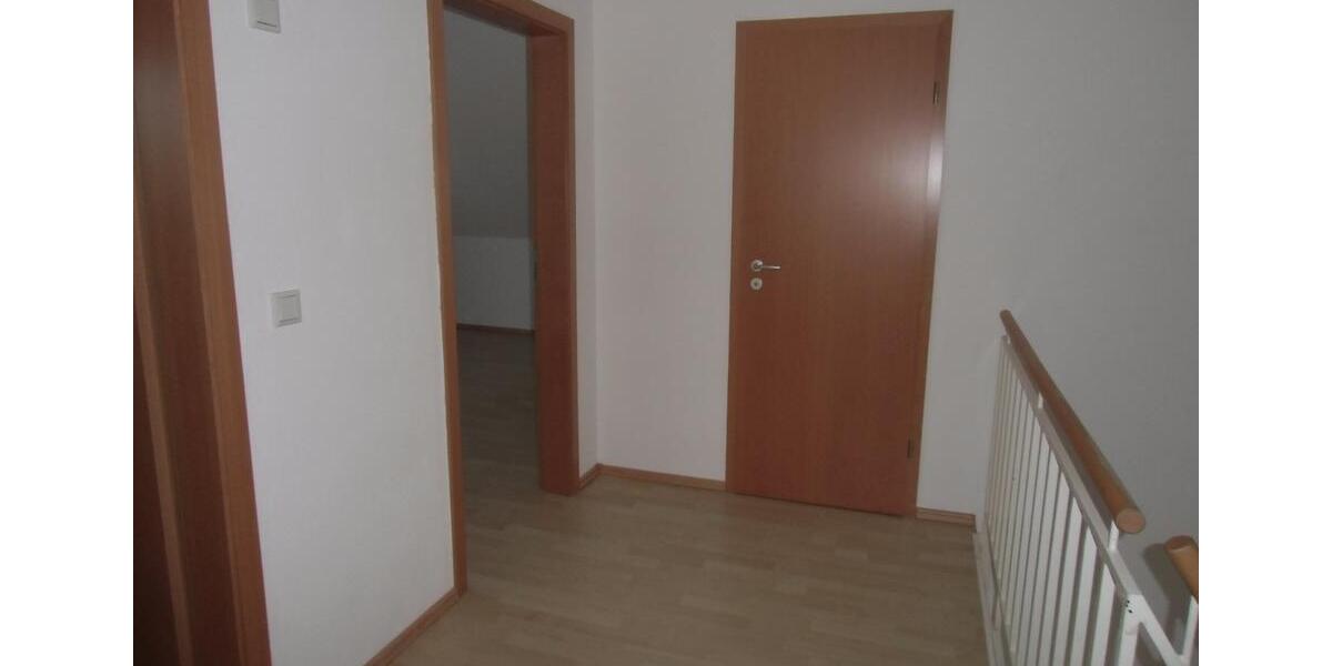 Doppelhaushälfte Tamm - 7 Zimmer, 186 m&sup2;, 890.000&euro; | Angebot:24327518