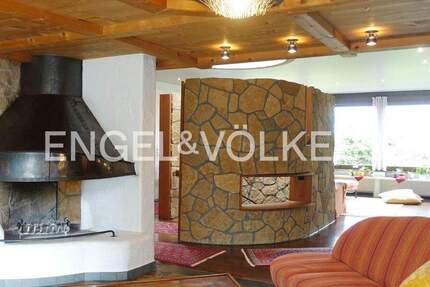 Bestens gepflegter Bungalow mit ein bis drei Wohneinheiten, umrahmt von einer grünen Oase der Ruhe 1 zimmer