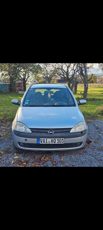 Opel Corsa 230.000 km 1.250 € Vaihingen enz 71665