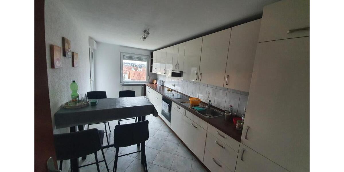 Etagenwohnung Mühlacker - 3 Zimmer, 90 m&sup2;, 1.060&euro; | Angebot:26395522
