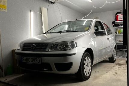 Fiat Punto 165.000 km 1.450 € Stuttgart 70565