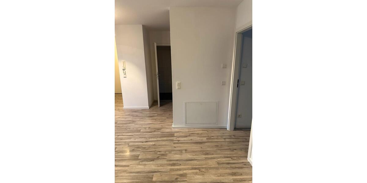Dachgeschoßwohnung Steinenbronn - 3.5 Zimmer, 103 m&sup2;, 1.750&euro; | Angebot:26368773