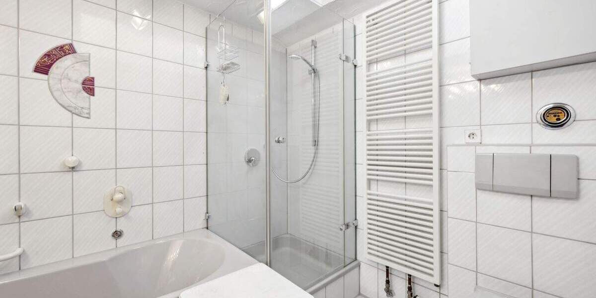 Mehrfamilienhaus, Wohnhaus Ludwigsburg Oßweil - 8 Zimmer, 234 m&sup2;, 648.000&euro; | Angebot:22952057