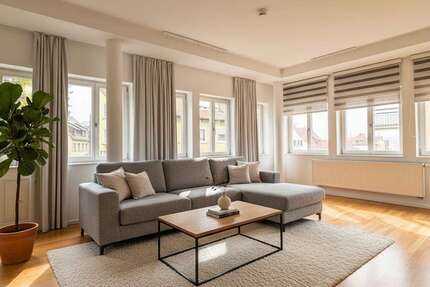 Wohnung Stuttgart Stuttgart-Ost - 4.5 Zimmer, 180 m&sup2;, 3.350&euro; | Angebot:26755176