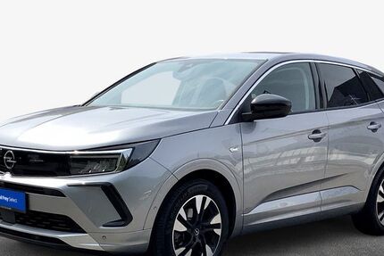 Opel Grandland (X) 16.000 km 22.490 € Tübingen 72072