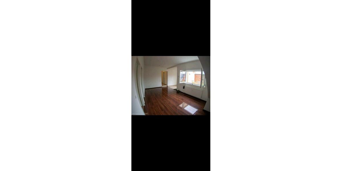 Dachgeschoßwohnung Ludwigsburg Eglosheim - 3 Zimmer, 69 m&sup2;, 1.150&euro; | Angebot:27608590
