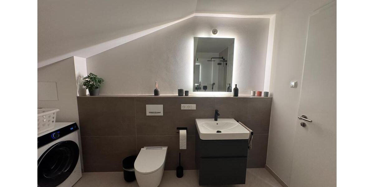 Einfamilienhaus Markgröningen - 3.5 Zimmer, 140 m&sup2;, 2.150&euro; | Angebot:24811604