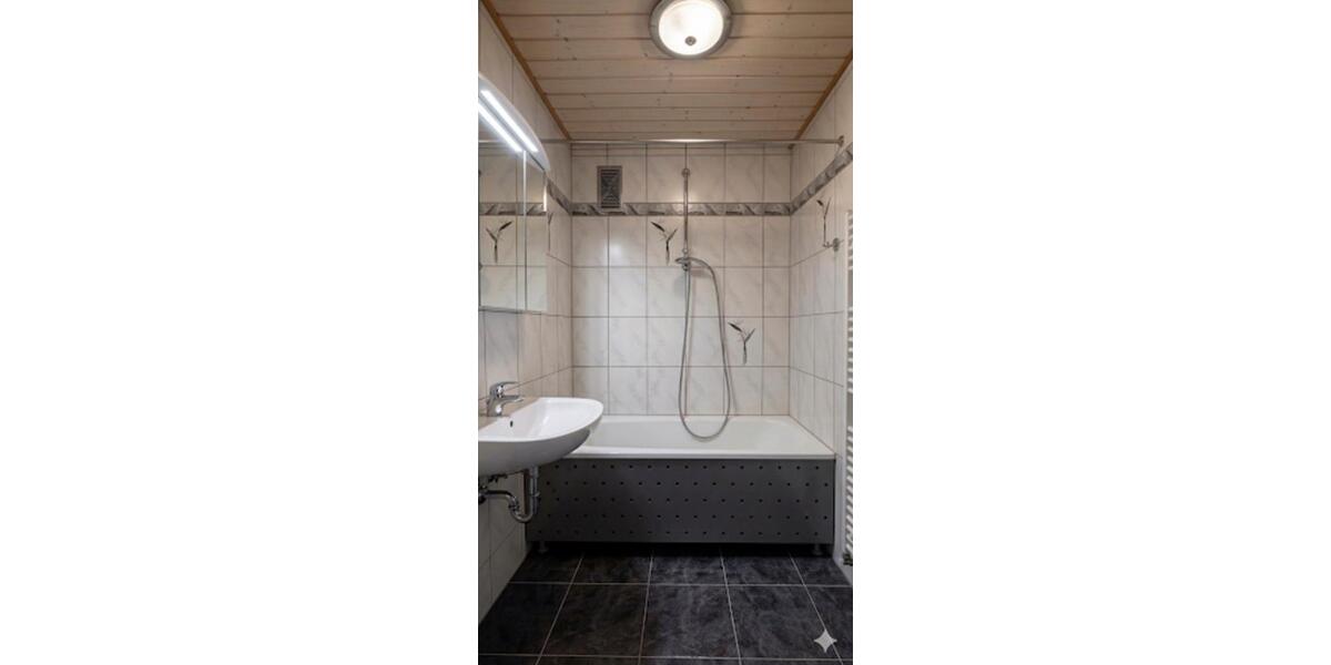 Etagenwohnung Ditzingen - 4 Zimmer, 83 m&sup2;, 265.000&euro; | Angebot:26600649