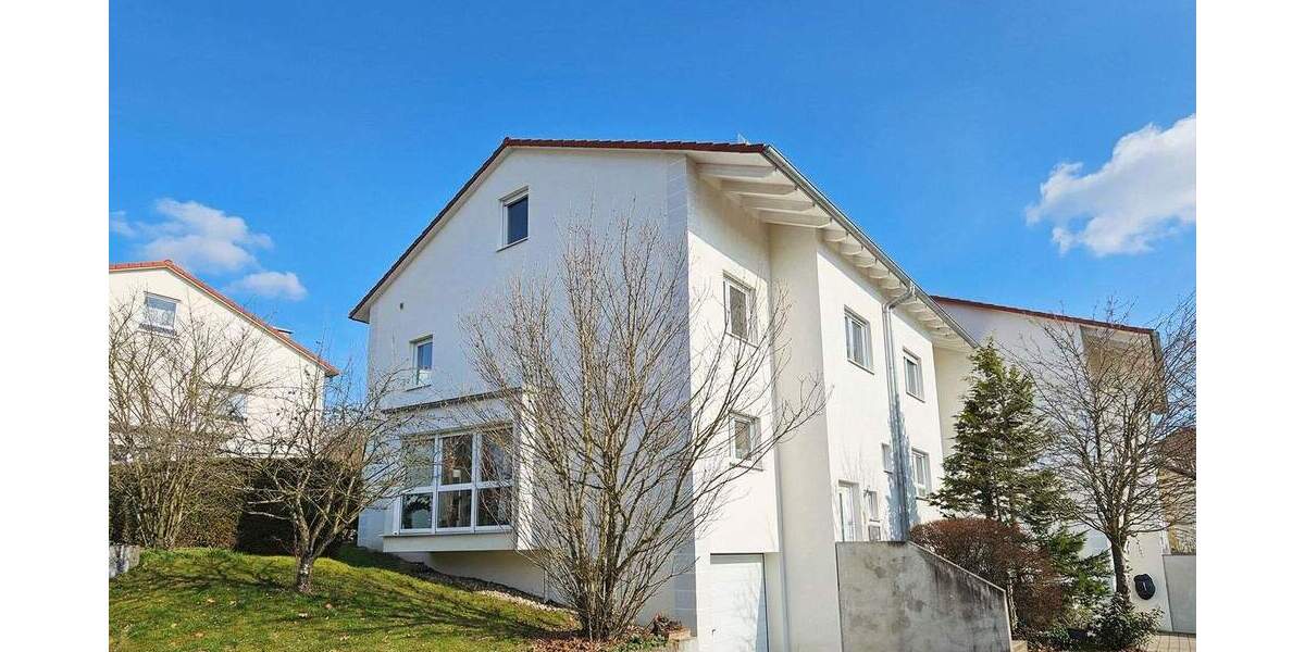 Doppelhaushälfte Böblingen Dagersheim - 5 Zimmer, 143 m&sup2;, 730.000&euro; | Angebot:25425202