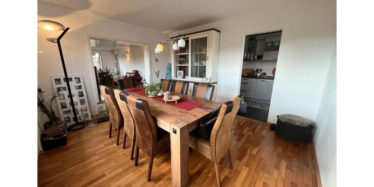 Etagenwohnung Reutlingen Sondelfingen - 4 Zimmer, 110 m&sup2;, 469.000&euro; | Angebot:24453481