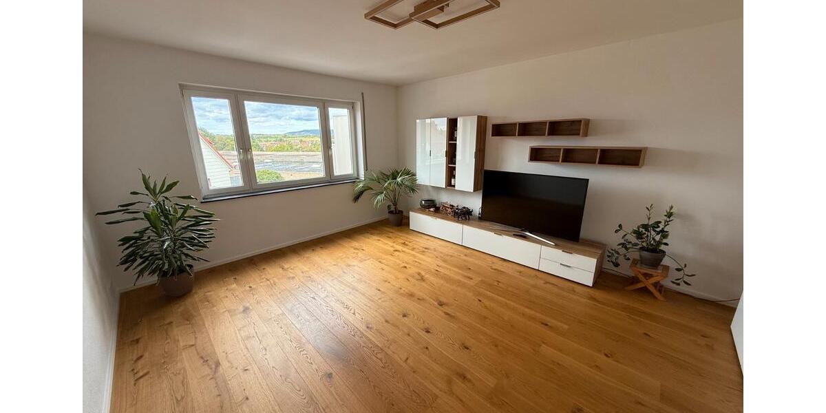 Etagenwohnung Sachsenheim - 3 Zimmer, 69 m&sup2;, 285.000&euro; | Angebot:27242027