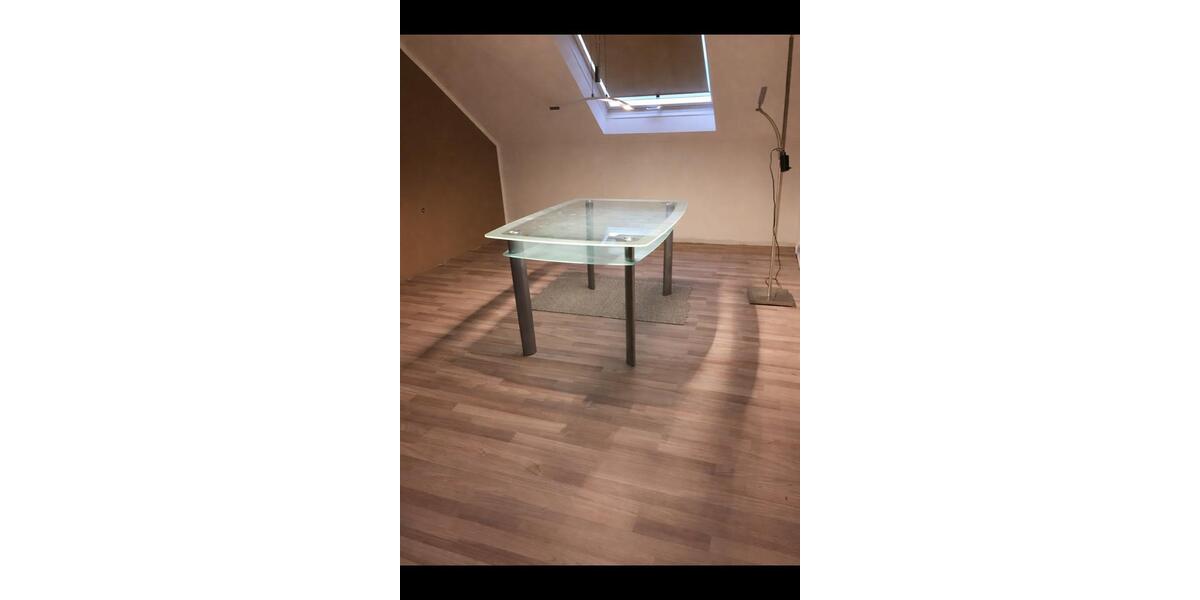 Dachgeschoßwohnung Böblingen Dagersheim - 3.5 Zimmer, 88 m&sup2;, 320.000&euro; | Angebot:26180306
