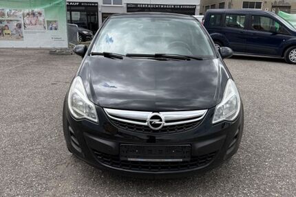 Opel Corsa 145.000 km 2.900 &euro; Fellbach 70736