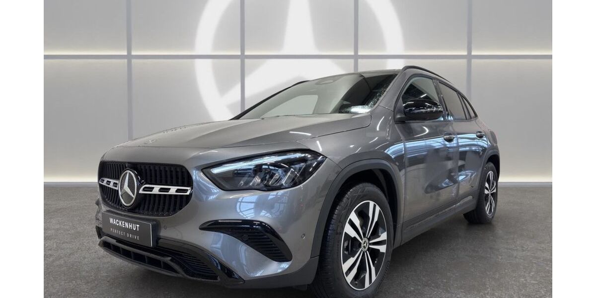 Mercedes-Benz GLA 200 9.900 km 43.500 &euro; Nagold 72202