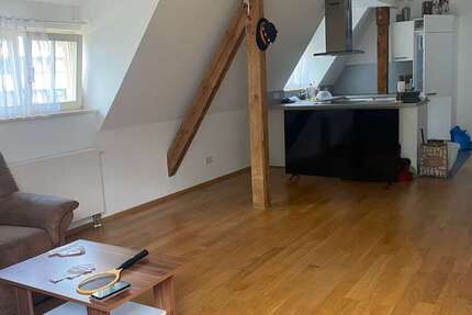 Wohnung zum Mieten in Ludwigsburg 1.190 € 90.14 m² 3 zimmer