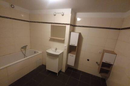 Wohnung Esslingen am Neckar St Bernhardt - 3 Zimmer, 75 m&sup2;, 340.000&euro; | Angebot:26200172