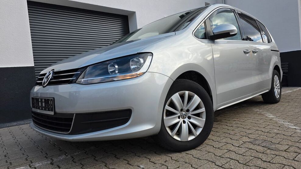 VW Sharan 166.000 km 14.400 € Stuttgart 70563