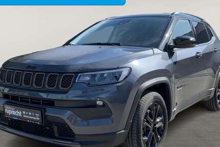 Jeep Compass 31.600 km 23.190 € Leonberg 71229