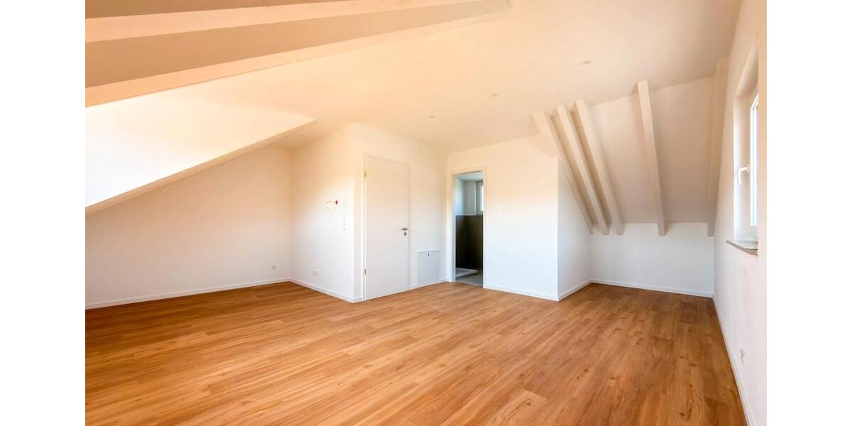 Reihenhaus Nürtingen - 4.5 Zimmer, 152 m&sup2;, 3.060&euro; | Angebot:27620282