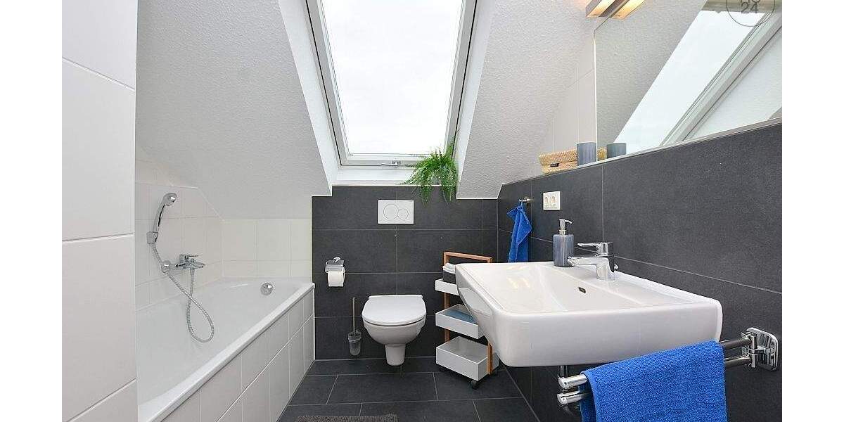 Etagenwohnung Ditzingen - 2 Zimmer, 70 m&sup2;, 1.590&euro; | Angebot:24546571