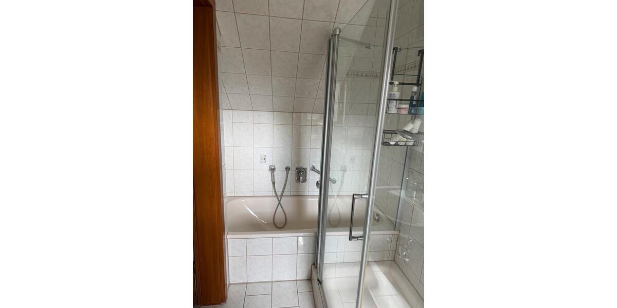 Etagenwohnung Leinfelden-Echterdingen Echterdingen - 3 Zimmer, 89 m&sup2;, 1.250&euro; | Angebot:27625070