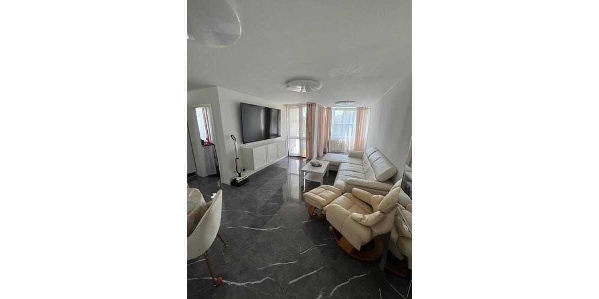 Etagenwohnung Kornwestheim - 2 Zimmer, 64 m&sup2;, 300.000&euro; | Angebot:26561656