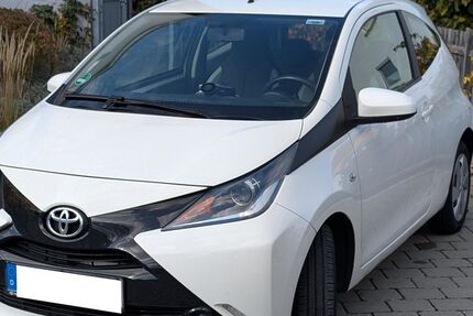 Toyota Aygo (X) 113.000 km 5.500 &euro; Reutlingen 72770