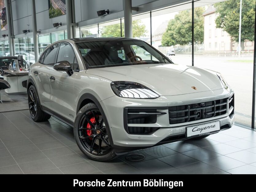 Porsche Cayenne 7.900 km 166.880 € Böblingen 71034