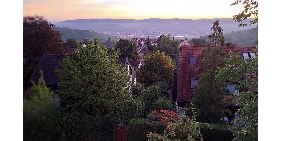 Reihenmittelhaus Stuttgart Heumaden - 5 Zimmer, 135 m&sup2;, 790.000&euro; | Angebot:24557582