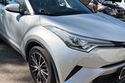 Toyota C-HR 130.000 km 13.999 &euro; Ditzingen 71254