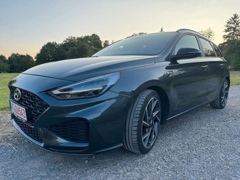 i30