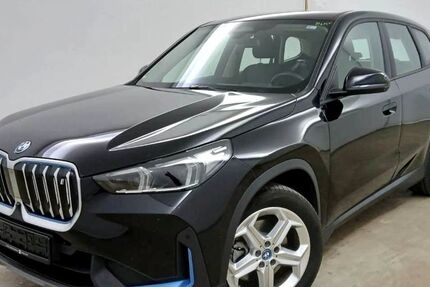 BMW iX1 39.100 km 33.480 &euro; Böblingen 71032