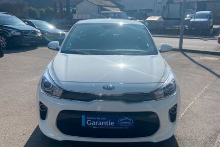 Kia Rio 56.000 km 12.100 € Asperg 71679