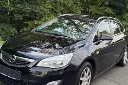 Opel Astra 126.000 km 8.500 &euro; Stuttgart 70372