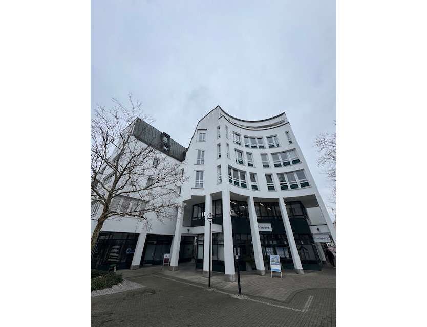 Büro in Reutlingen 239.000 € 100.21 m²